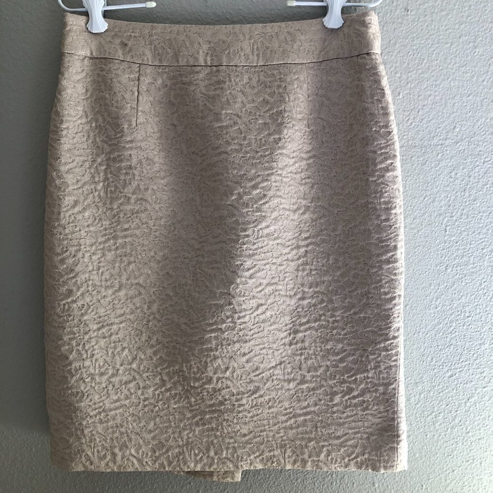 Vintage Banana Republic Pencil Skirt Women's size 6 Beige Gold Metallic Jacquard